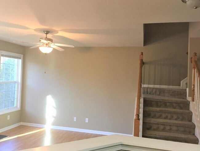 Building Photo - 1679 Tailmore Ln NW