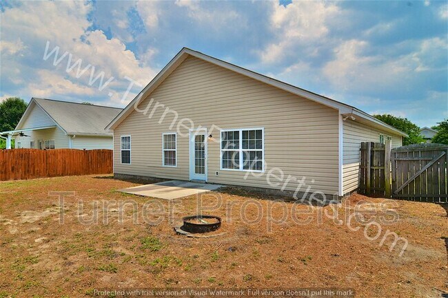 Building Photo - 121 Parkstone Way