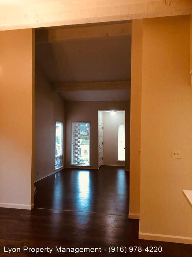 Building Photo - 2 br, 2 bath House - 1726 Avondale Way