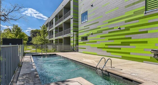 Foto del edificio - 4004 Banister Ln