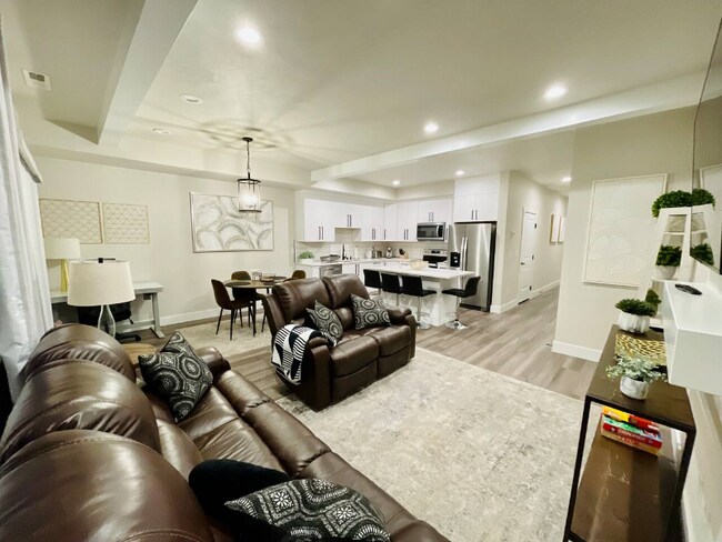 Foto del edificio - 3901 E 27th Ave