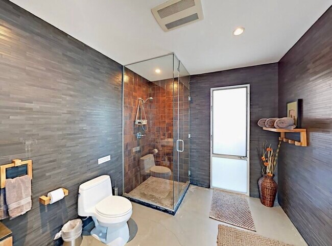 Foto del edificio - 1444 Mohawk St