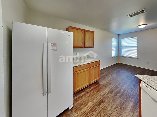 Foto del edificio - 18224 Canopy Ln