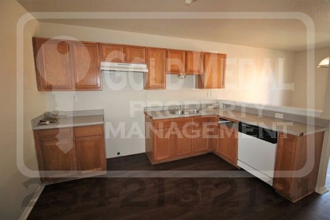 Foto del edificio - 3401 Barcelona Dr