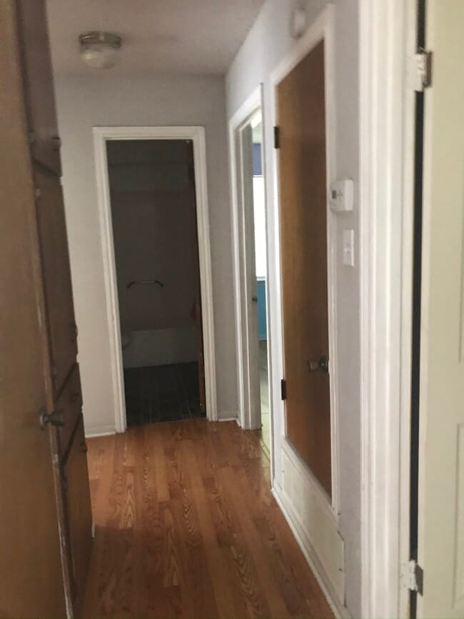 Hallway - 101 W Lonita Ave