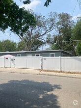 Building Photo - 5415 Buena Vista St