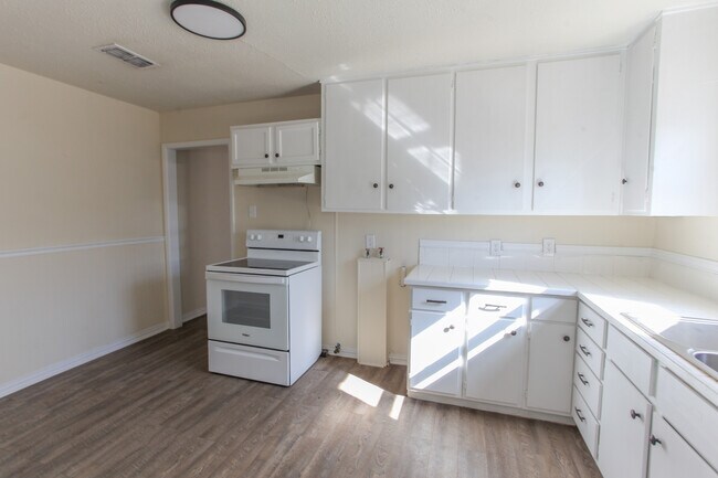 Foto del edificio - 1506 Kentucky Way