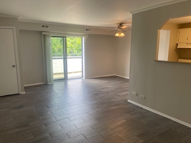 Building Photo - 1460 Fairlane Dr