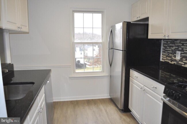 Building Photo - 25143 Tralee Ct