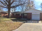 Foto principal - 8100 NW 25th St