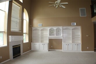 Building Photo - 12231 Ashford Park Dr