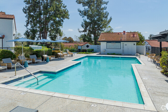 Piscina - The Resort at Encinitas Luxury Apartment H...