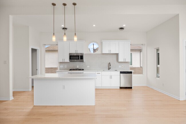 Foto del edificio - 5632 Kiam St