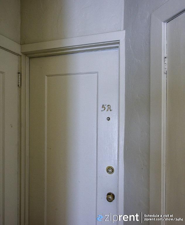 Building Photo - 340 Lenox Ave