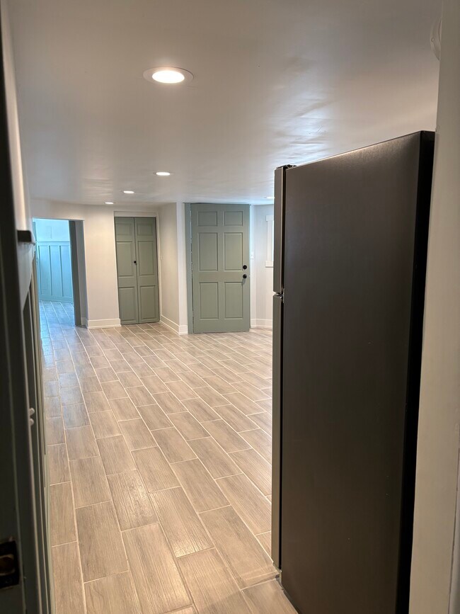 Sala de estar - 4912 N Mason Ave