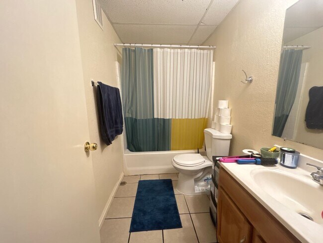 Foto del edificio - 354 Pinecone Dr