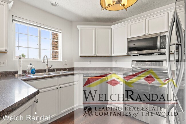 Building Photo - 3 br, 2 bath House - 196 E Spencer Peaks W...