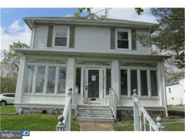 Primary Photo - 141 W Church St