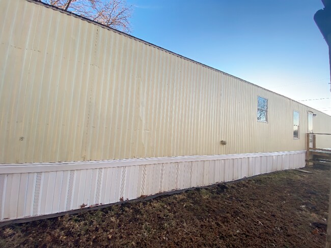 Foto del edificio - 777 E Yerby St