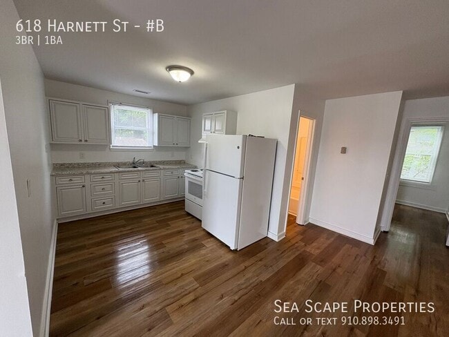 Building Photo - 618 Harnett St