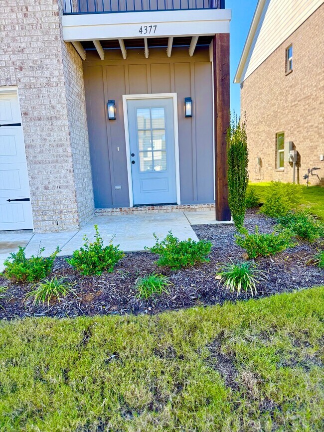 Foto del edificio - 4396 Parkcrest Dr