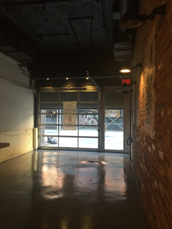 Building Photo - 153 Rivington St