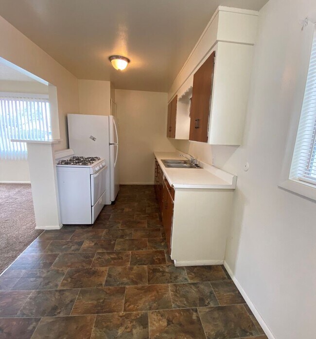 Building Photo - GREAT 1x1 Apartment in Caldwell!