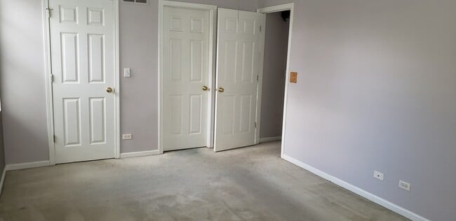 Building Photo - 124 E Bailey Rd