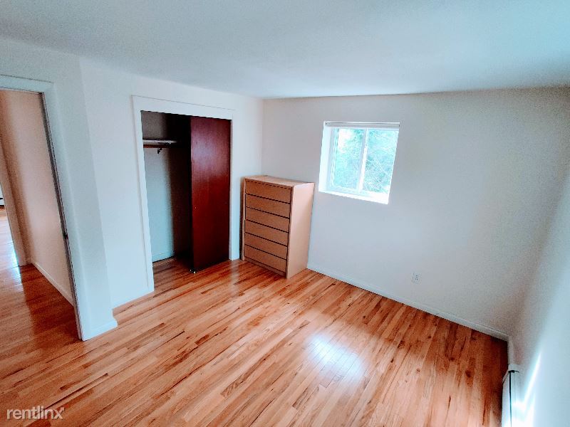 Primary Photo - 2 br, 1 bath Condo - Byron rd