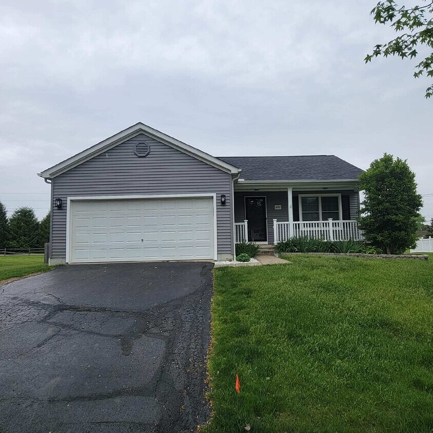 1492 N Wild Turkey Dr, Newark, OH 43055 House Rental in Newark, OH