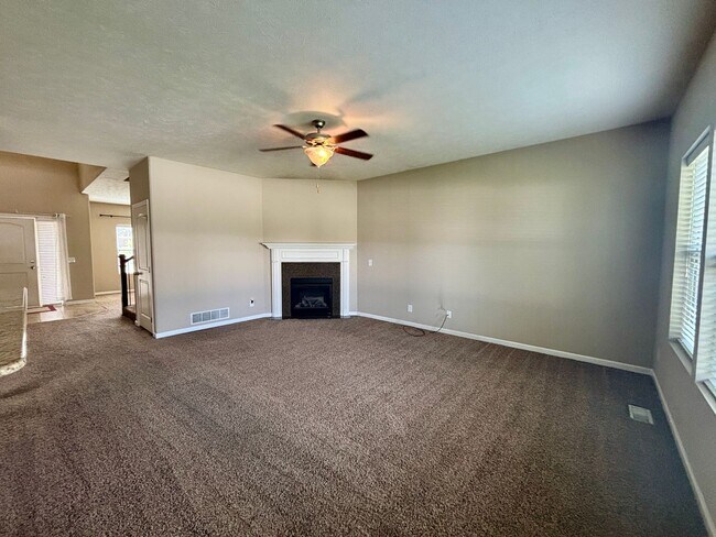 Foto del edificio - 2625 N 169th St