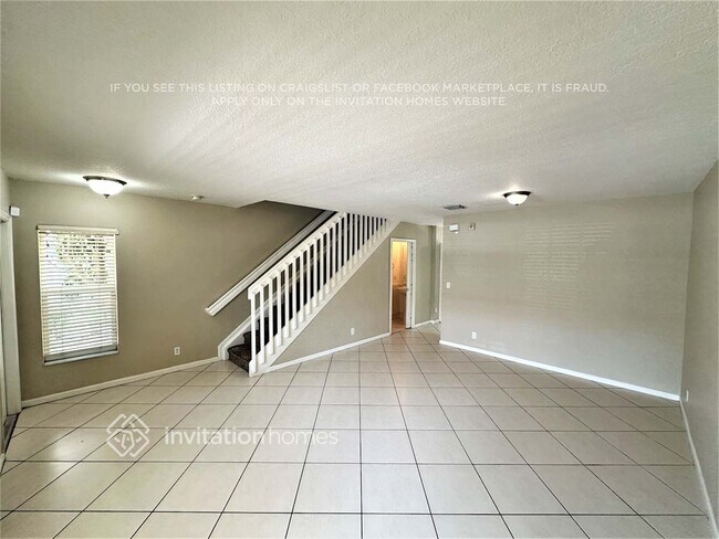 Building Photo - 964 Summit Lake Dr