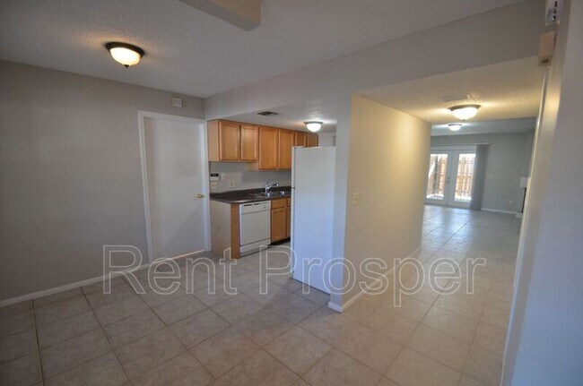 Foto del edificio - 4819 Lighthouse Cir