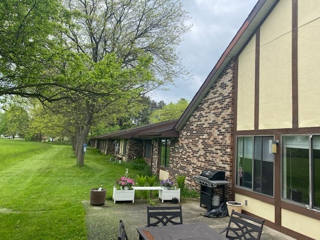Building Photo - Croswell Country Manor - 62+ Senior Community