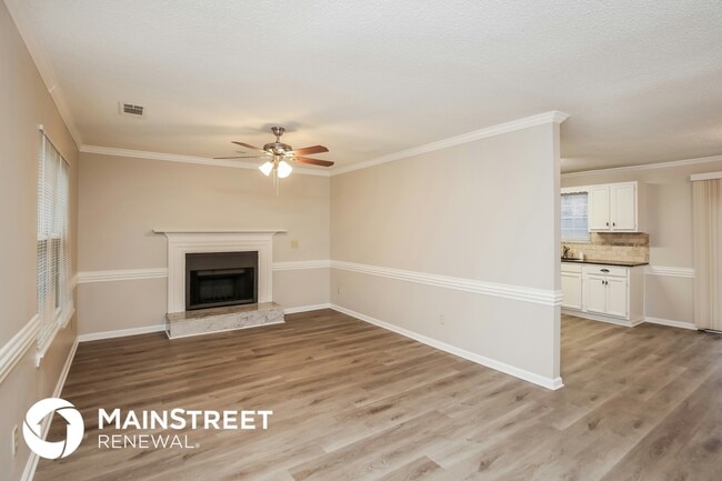 Foto del edificio - 1545 Dogwood Dr