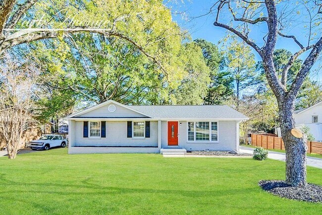 Building Photo - 4616 Castlebar Dr