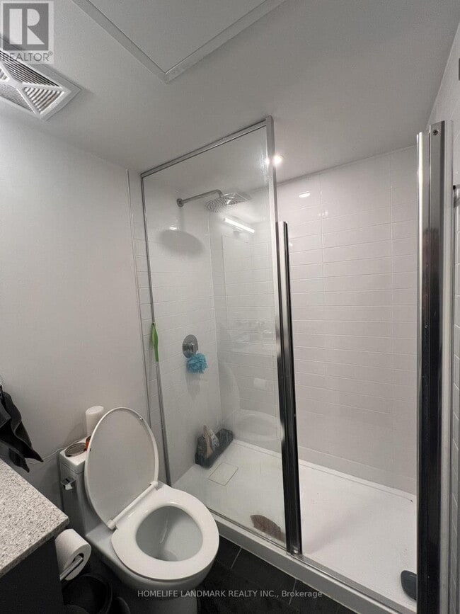 Building Photo - 30 Tretti Wy