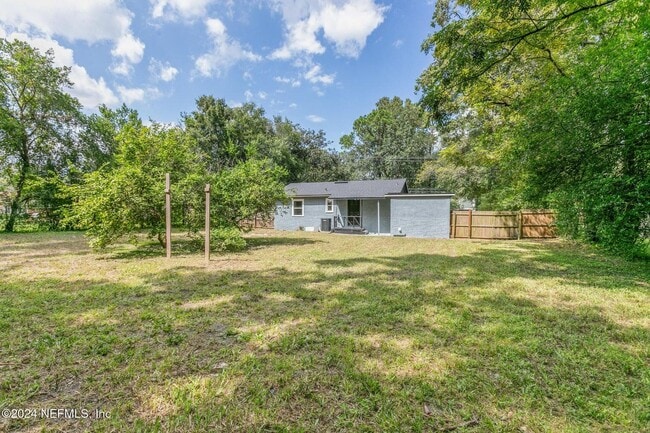 Building Photo - 7230 Melvin Rd
