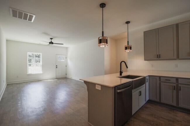 Foto del edificio - 120 Elgin Ln