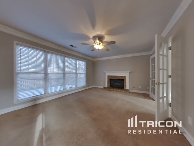 Foto del edificio - 5263 Camden Lake Pkwy NW