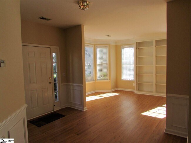 Foto del edificio - 18 Shadowrock Ct