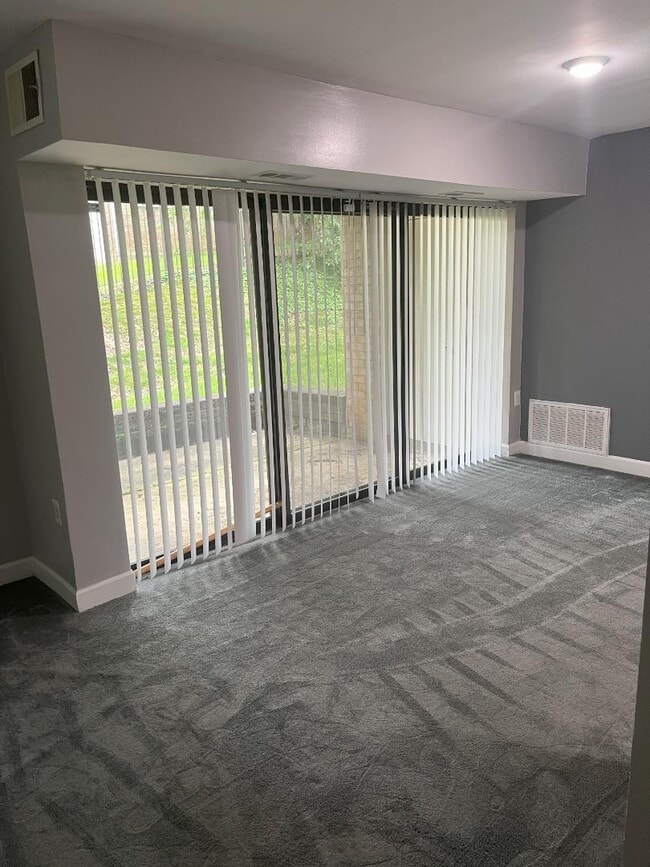 Foto del edificio - 6303 Hil-Mar Dr