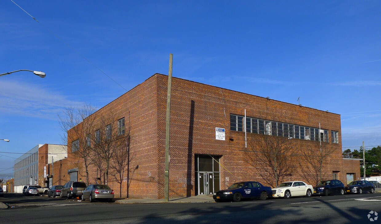 Building Photo - 218-65 98th Ave