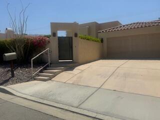Building Photo - 54325 Avenida Carranza