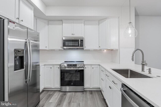 Foto del edificio - 21815 Express Ter