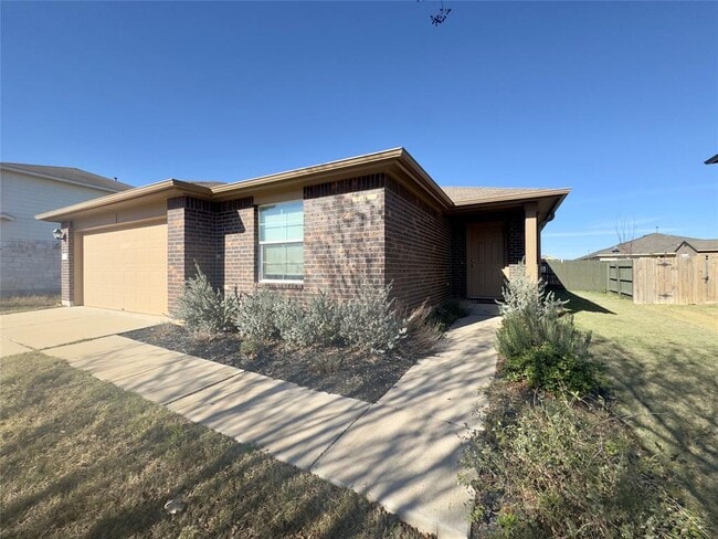 Building Photo - 315 Wildcat Dr