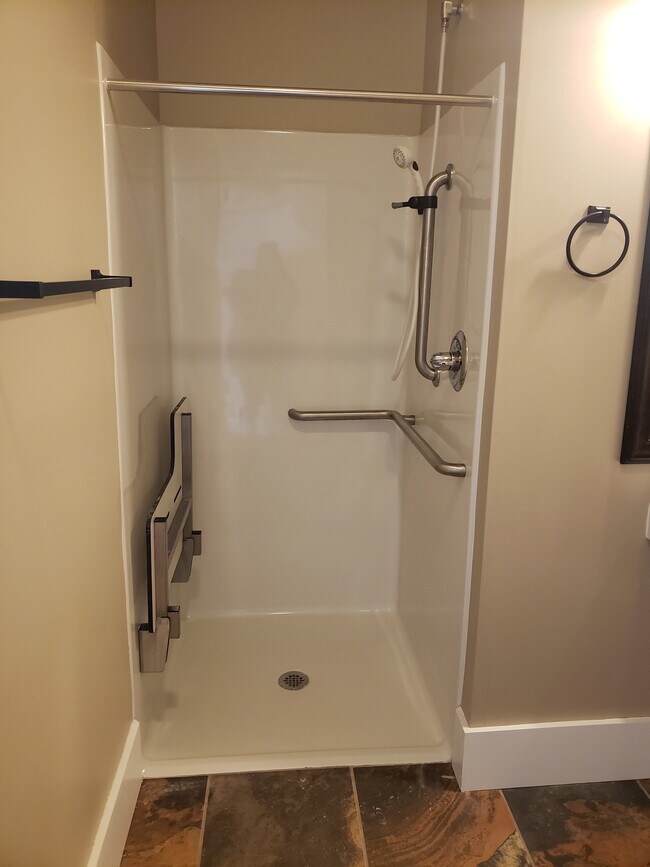 Foto del edificio - 2212 E 12th St