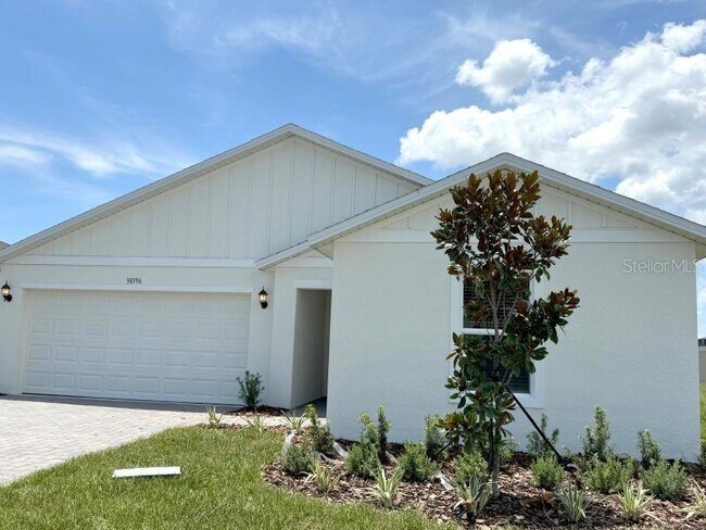 Building Photo - 38396 Pindos Dr