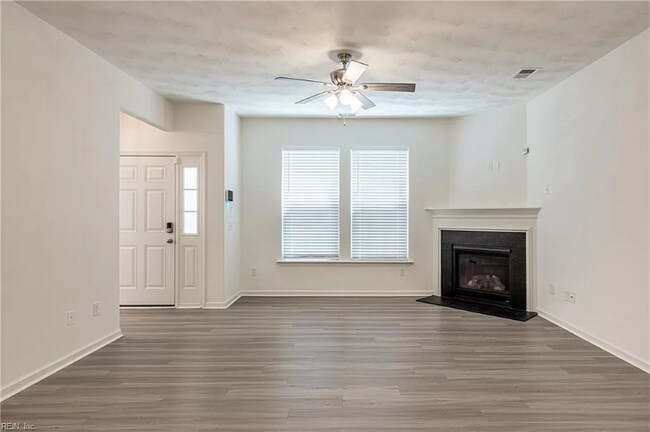 Foto del edificio - 2166 Humphreys Dr