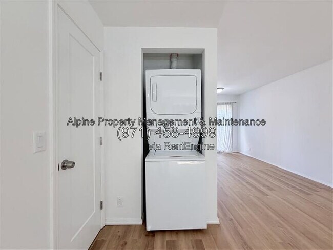 Foto del edificio - 12660 SW Grant Ave